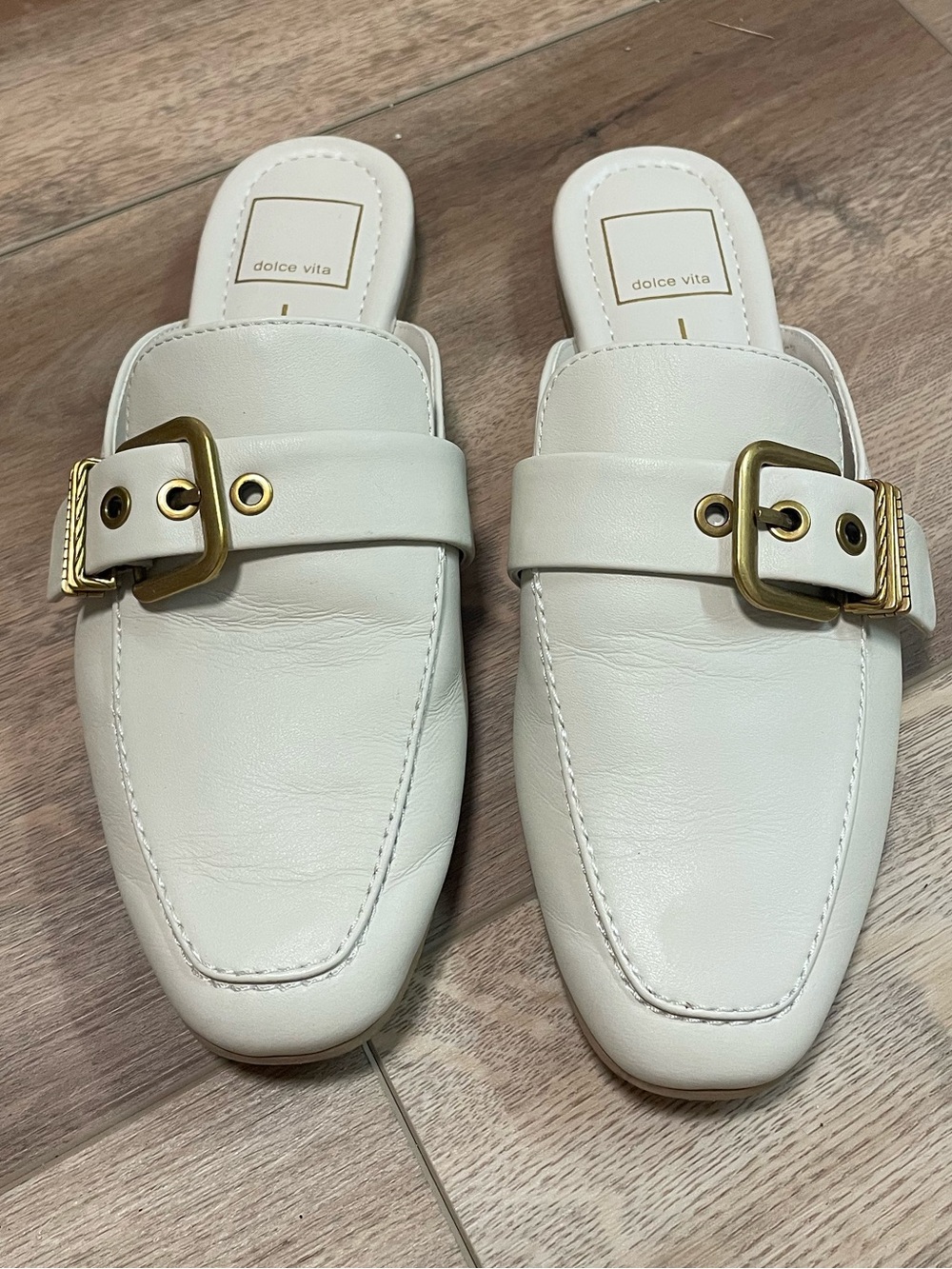 Dolce Vita Santel Women's Ivory Leather Buckle Mules Size 6